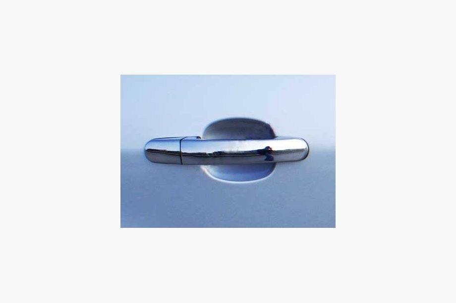 Ford Focus I 1998–2005 Ovenkahvan kromipeite (2 kpl) Image