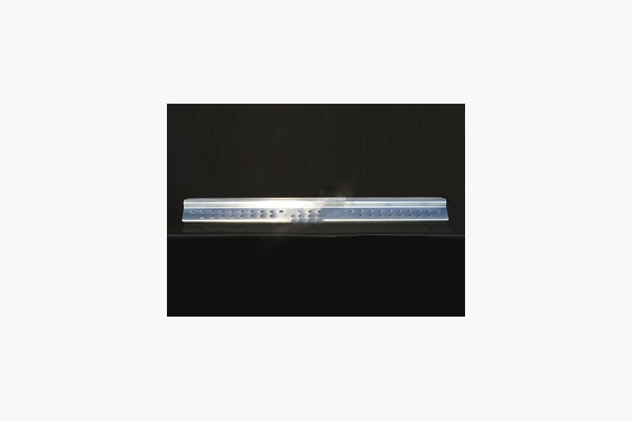 Nissan NP300 1999–2015 OmsaLine kynnyslistat (4 kpl, ruostumaton teräs) Image