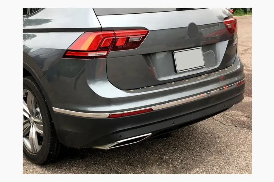 Volkswagen Tiguan 2016–2023 Takapuskurin päätylistat 2016-2020 (3 kpl, ruostumaton teräs) Image