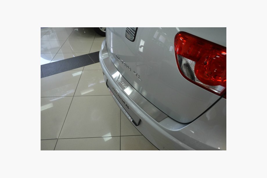 Seat Altea 2004–2015 Takapuskurin suojalista Natanika (XL, ruostumaton teräs) Image