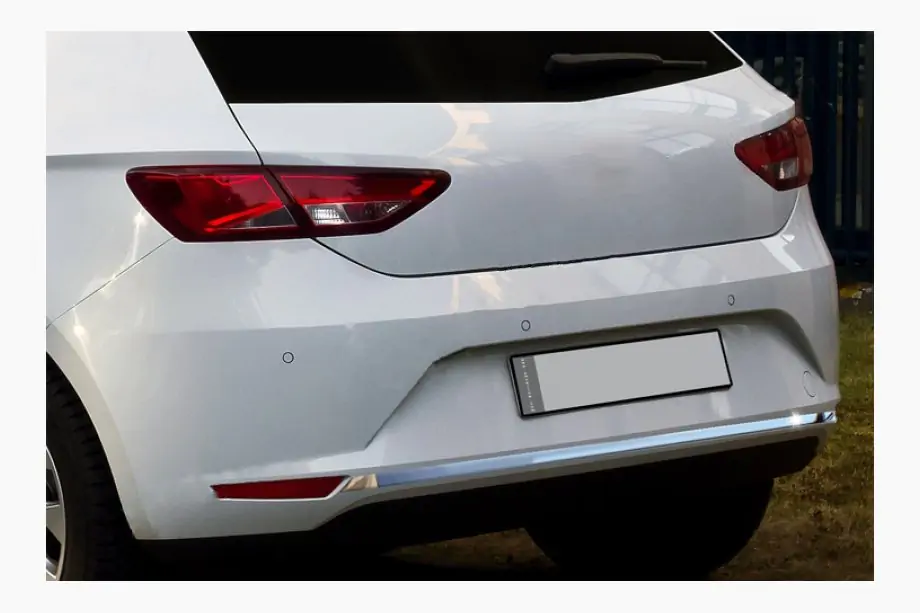 Seat Leon 2013–2020 Puskurin reunalista (ruostumaton teräs) Image