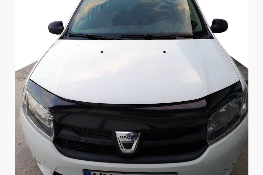 Dacia Sandero 2013–2020 Konepellin tuuliohjain DDU Image