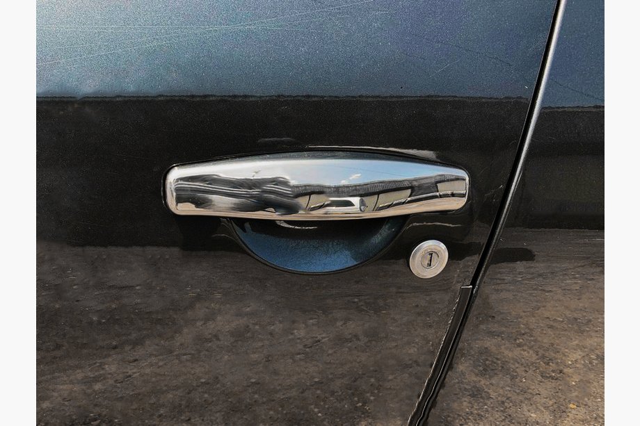 Dacia Sandero 2007–2013 Ovenkahvan suojakuoret (4 kpl, ruostumaton teräs) OmsaLine – italialainen ruostumaton teräs Image