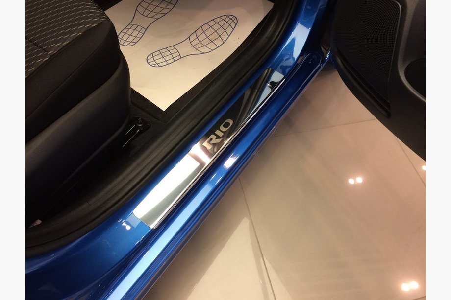 Kia Rio 2005–2011 Kynnyslistat Natanika Standard (4 kpl, ruostumaton teräs) Image