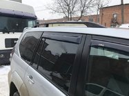 Toyota Land Cruiser Prado 120 2002–2009 Mustat turkkilaiset kattokaiteet Muoviset jalat kuva 9