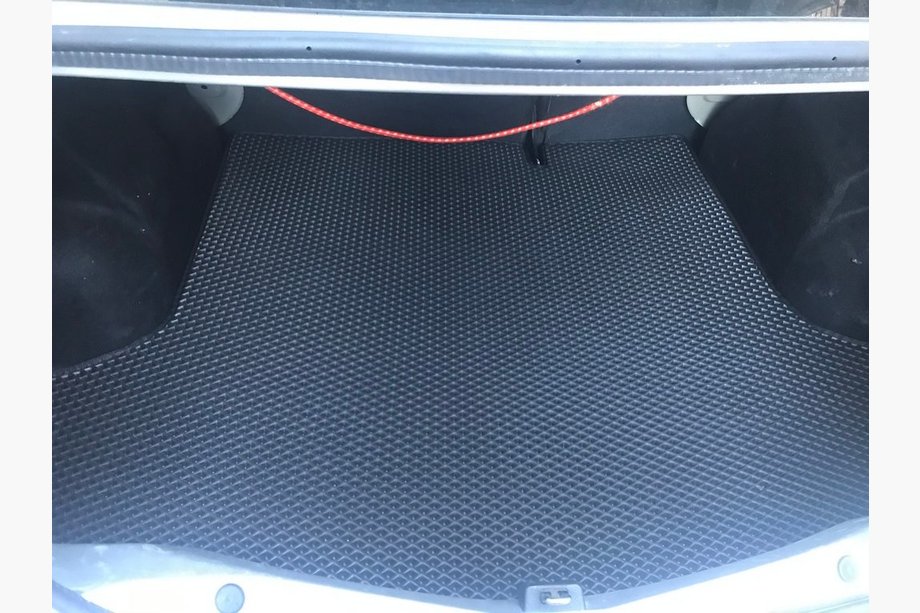 Renault Logan II 2013–2022 Tavaratilan matto (EVA, musta) Image
