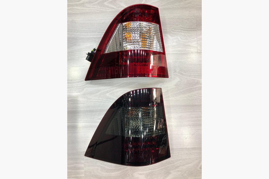 Mercedes ML W163 1997–2005 LED-takavalot (2 kpl) Savunharmaat Image
