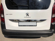 Peugeot Partner/Rifter 2019– Rekisterikilven ylälista (ruostumaton teräs) kuva 1