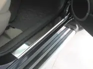 Toyota Rav 4 2001–2005 Nataniko ovikynnyslistat (4 kpl, ruostumaton teräs) kuva 1