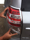Toyota Rav 4 2006–2013 Kromiset takavalon peitelistat 2009-2012 (2 kpl, muovi) kuva 1