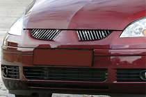 Mitsubishi Colt 2004–2012 Jäähdyttimen säleikön listat (24 kpl, ruostumaton teräs) kuva 1