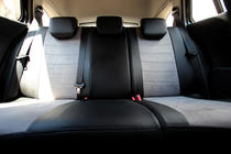 Renault Megane III 2009–2016 Auton istuinsuojat ekonahka + kangas + Antara Antara A0010 (täysi sisustasarja) kuva 5