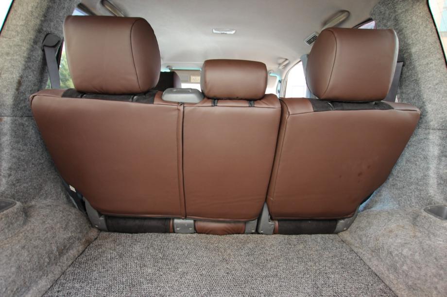 Toyota Land Cruiser Prado 120 2002–2009 Istuinsuojasarja keinonahka + kangas + Alcantara Antara A088 (täydellinen sisusta) Kuva 13