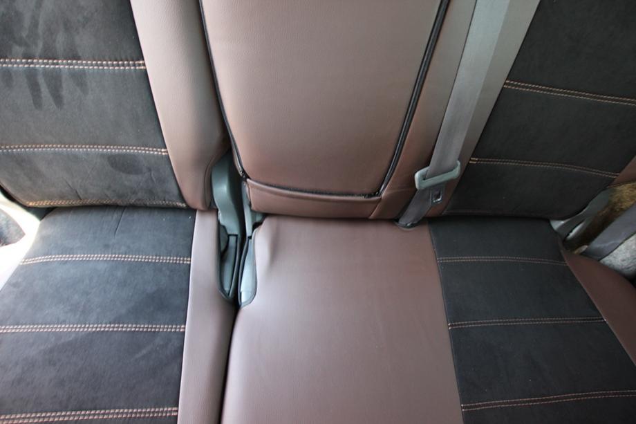 Toyota Land Cruiser Prado 120 2002–2009 Istuinsuojasarja keinonahka + kangas + Alcantara Antara A088 (täydellinen sisusta) Kuva 14