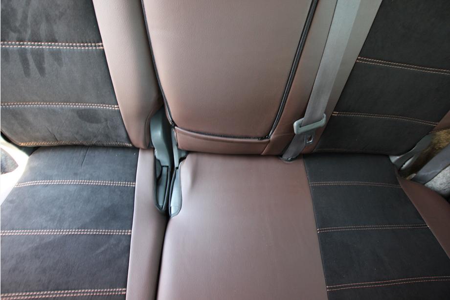 Toyota Land Cruiser Prado 120 2002–2009 Istuinsuojasarja keinonahka + kangas + Alcantara Antara A088 (täydellinen sisusta) Kuva 11