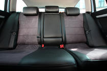 Skoda Octavia II A5 2006–2010 Istuinsuojasarja ekonahka+kangas+Alcantara Antara A001 (täysi sisustasarja) kuva 3