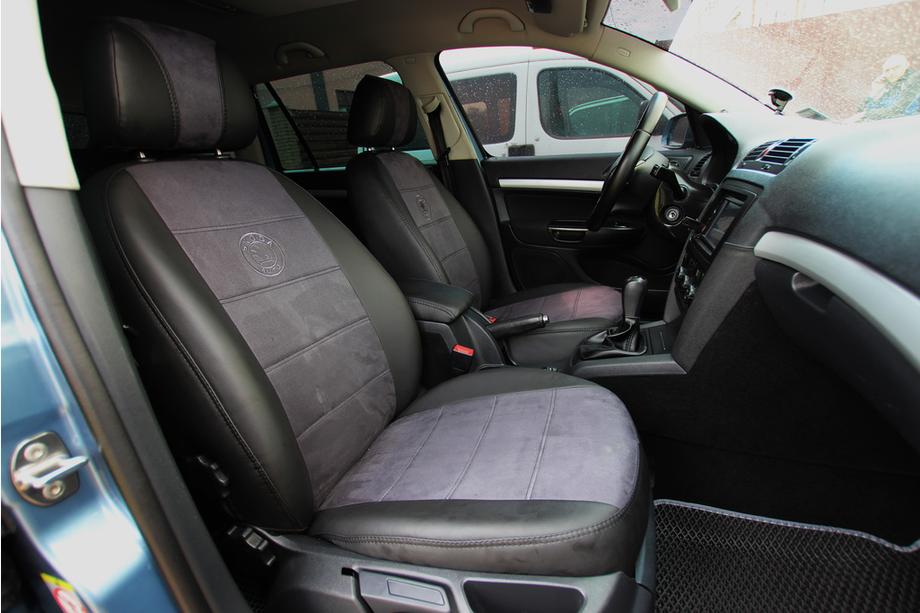 Skoda Octavia II A5 2006–2010 Istuinsuojasarja ekonahka+kangas+Alcantara Antara A001 (täysi sisustasarja) Image