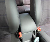 Volkswagen Caddy 2010–2015 Auton istuinsuojat keinonahka + kangas + alcantara Antara A001b (täysi sarja, koko sisusta) kuva 17