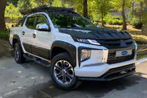Mitsubishi L200 2015–2024 Etuosan tupla keulaputki Vegas 2019+ (musta, 76 mm) kuva 2