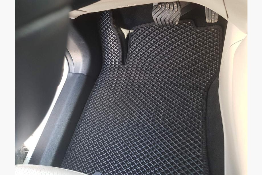 Nissan Qashqai 2014–2021 Rogue Sport -lattiamatot (EVA, musta) Image
