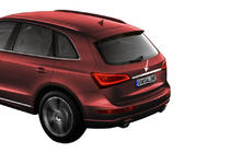 Audi Q5 2017–2025 Kromilista rekisterikilven yläpuolelle (ruostumaton teräs) kuva 1