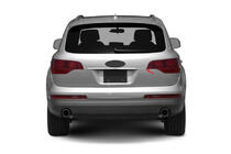 Audi Q7 2005–2015 Kromilista rekisterikilven yläpuolelle OmsaLine (ruostumaton teräs) kuva 1