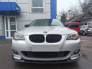 BMW 5-sarja E60/E61 2003–2010 OmsaLine Flap etupuskurin lipa (musta) kuva 1