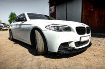BMW 5-sarja F10/F11 2010–2016 Etupuskurin lip OmsaLine (musta) kuva 7