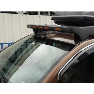 Tuulilasin visiiri V1 (LED, matta musta) Dacia Duster 2008–2018 kuva 1