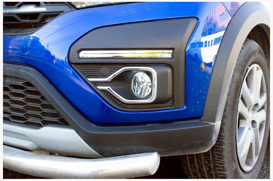 Dacia Sandero 2021– Sumuvalojen kromilistat (2 kpl, ruostumaton teräs) Image