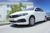 Fiat Tipo 2016– Etupuskurin lipa (2021+, maalattavaksi) kuva 2