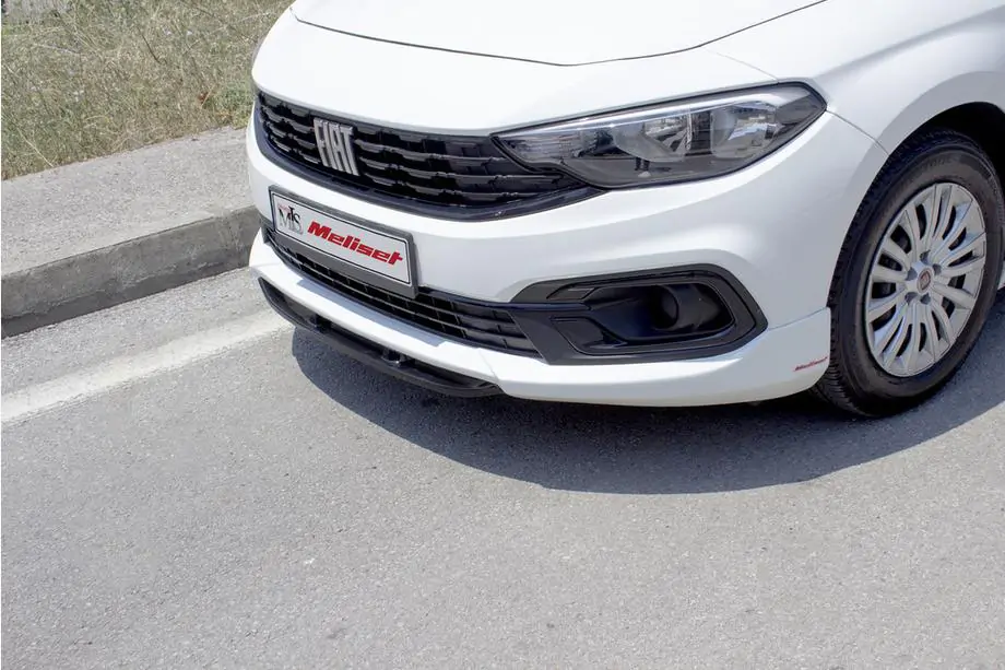 Fiat Tipo 2016– Etupuskurin lipa (2021+, maalattavaksi) Image