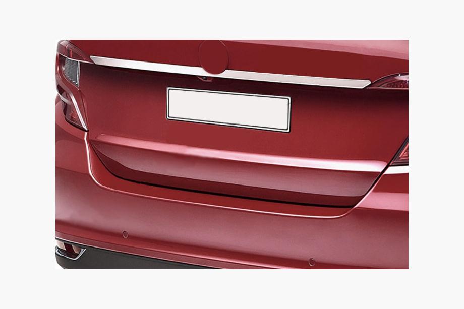Fiat Tipo Cross 2021– Kromilista rekisterikilven yläpuolelle (ruostumaton teräs) Image