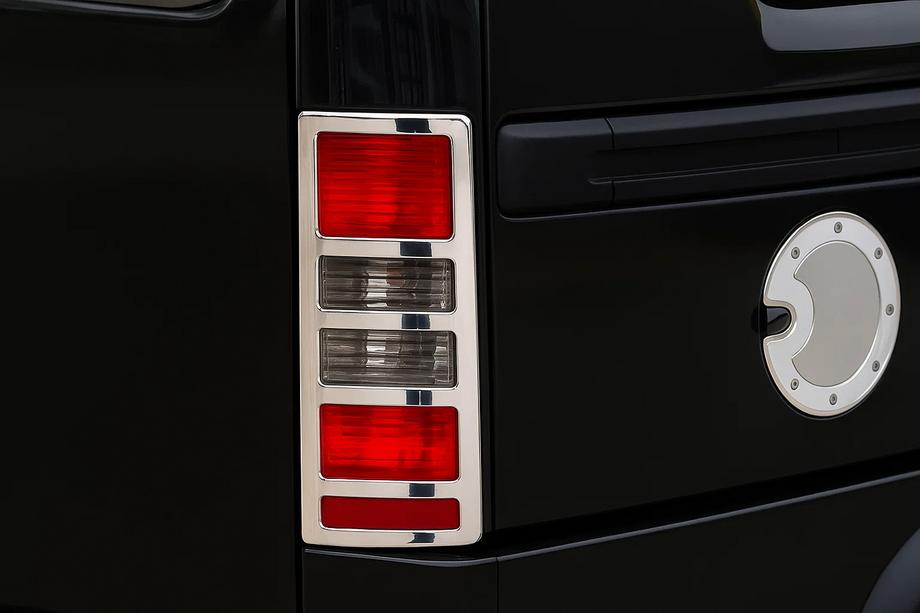 Opel Combo 2002–2012 Takavalojen kromilistat (2 kpl, muovi) Image