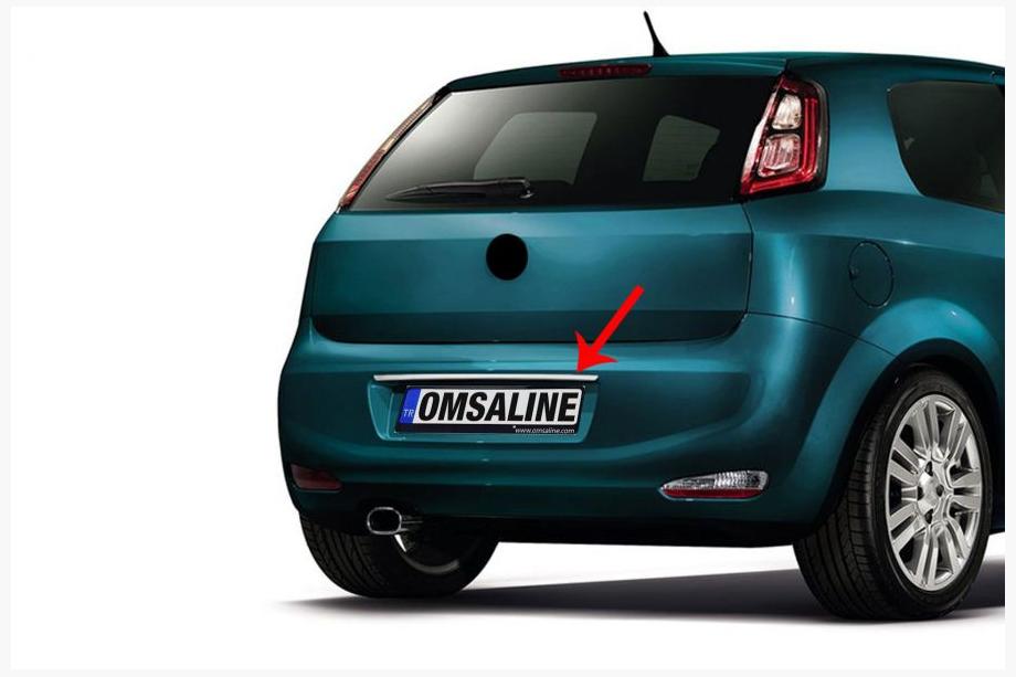 Fiat Punto Grande/EVO 2006–2018 Kromilista rekisterikilven yläpuolelle (ruostumaton teräs) Image