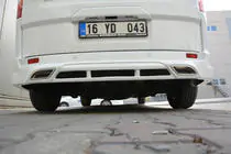 Ford Custom 2013–2022 Takapuskurin suojalista (maalattava) kuva 3