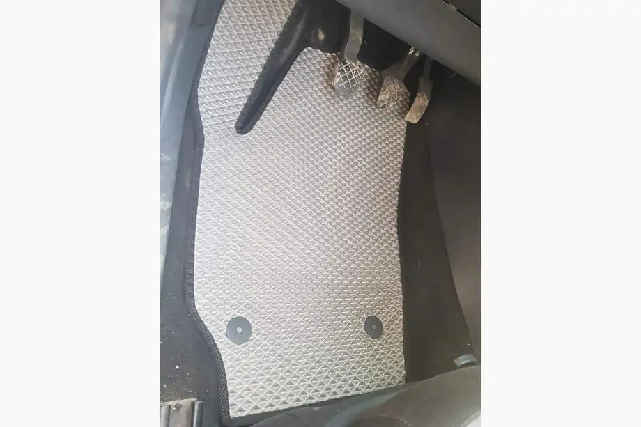 Skoda Fabia 2007–2014 EVA-lattiamatot (harmaat) Image