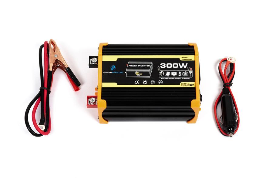 Autoinvertteri 12V–220V + USB 300W CHB300W Image