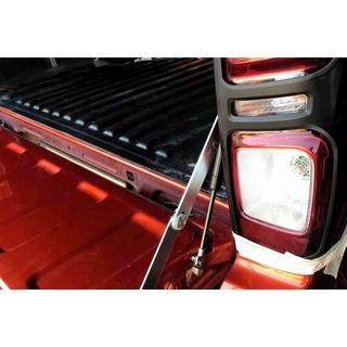 Takaluukun kaasujouset Isuzu D-Max 2019– kuva 2