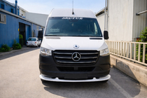 Mercedes Sprinter W907/W910 2018– Etupuskurin alalippa (maalattava) kuva 4
