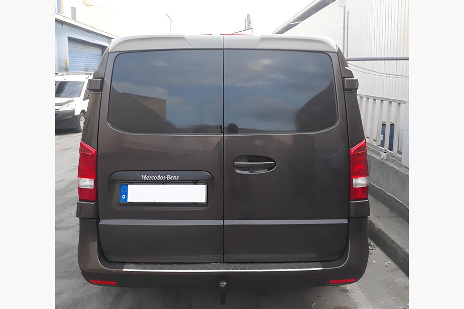 Mercedes Vito/V-class W447 2014– Anatomic-spoileri 2-ovinen (maalattavaksi) Image