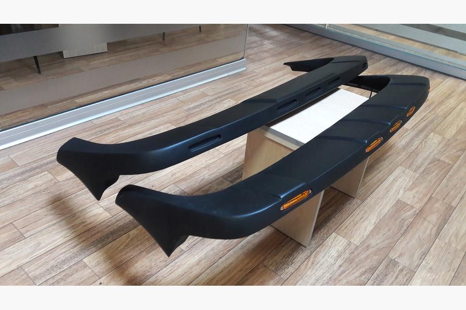 Nissan Navara/NP300 2016– Tuulilasin aurinkolippa (Meliset LED V2) Image