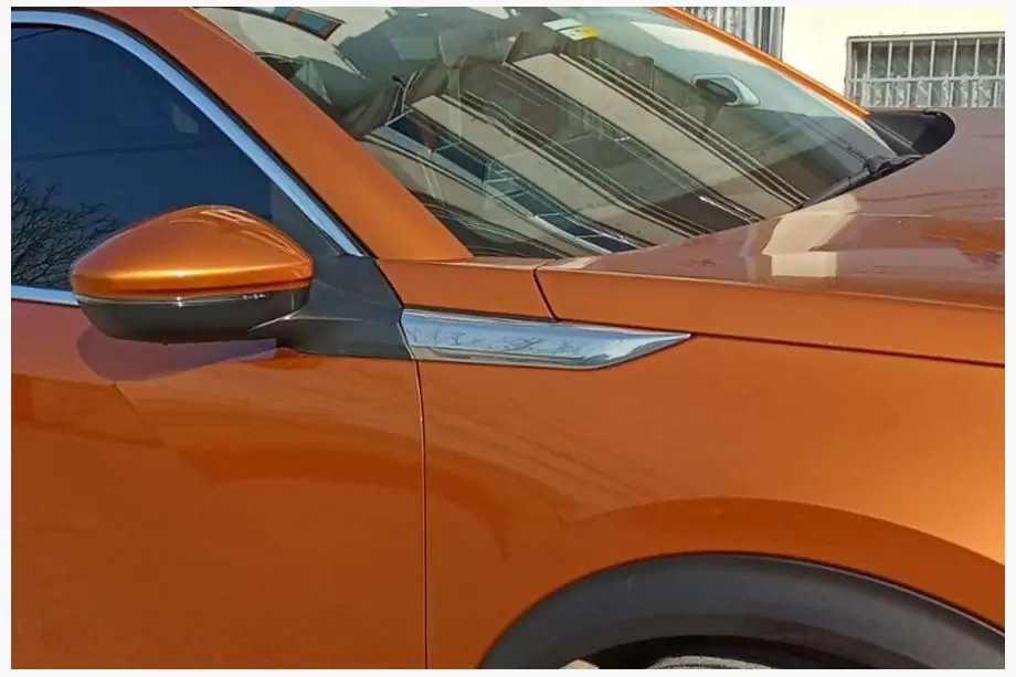 Peugeot 2008 2019– Lokasuojan listat (2 kpl, ruostumaton teräs) Image
