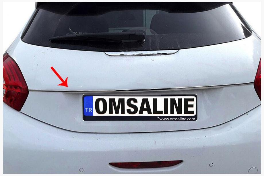 Peugeot 208 2012–2019 Kromilista rekisterikilven yläpuolelle OmsaLine (ruostumaton teräs) Image