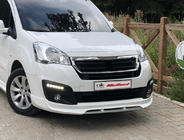 Peugeot Partner Tepee 2008–2018 Etulippa 2015-2018 (maalattavaksi) kuva 4