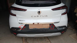 Renault Captur 2019– Takalukun reunalista (ruostumaton teräs) kuva 1