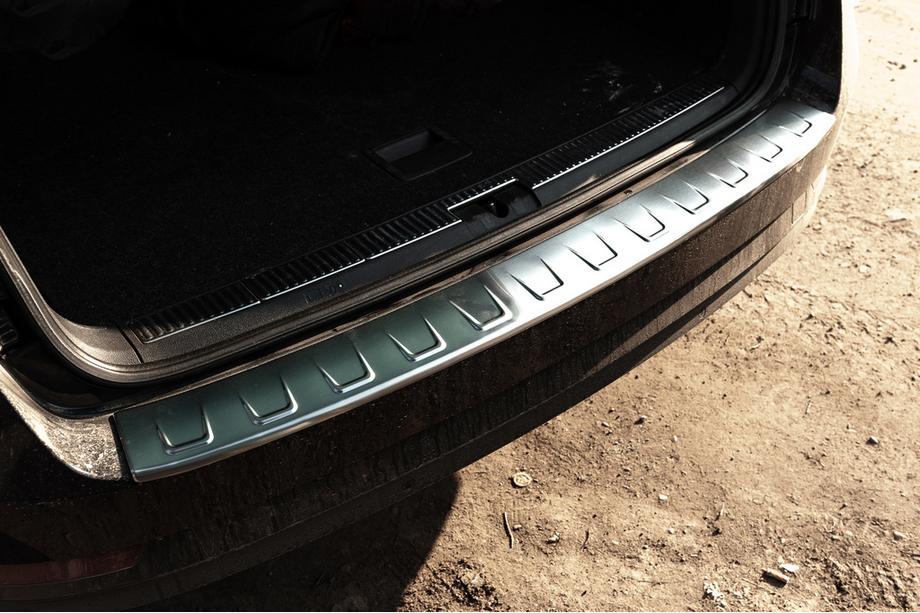 Skoda Superb 2015–2024 Takapuskurin suojalista SW, ruostumaton teräs Image