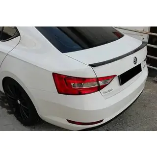 Lip-spoileri (Omsa, musta) Skoda Superb 2015–2024