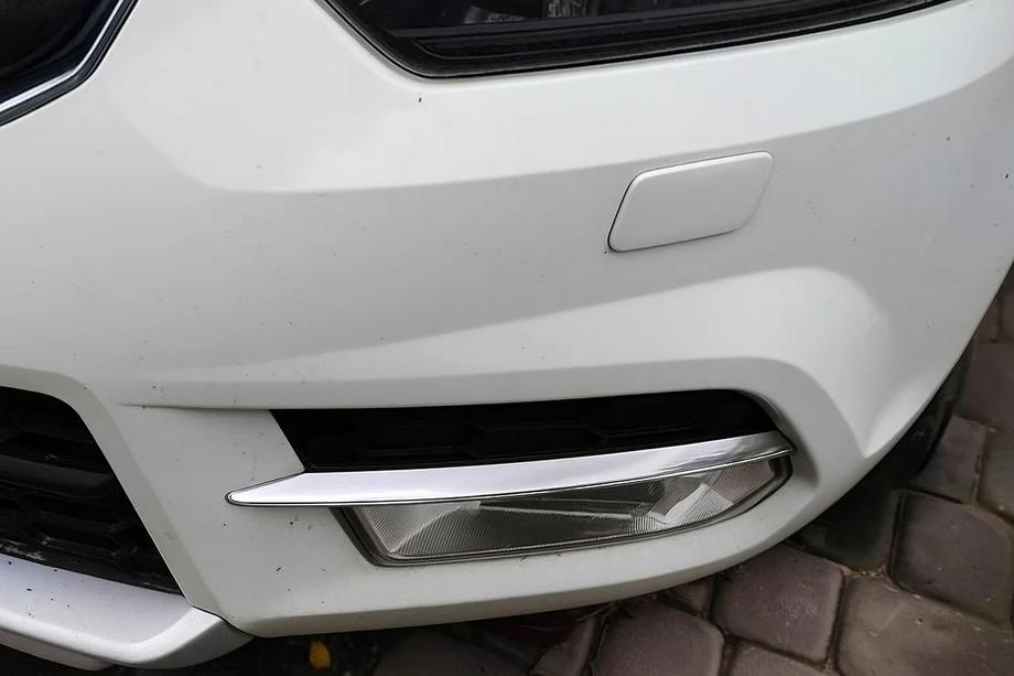 Skoda Yeti 2009–2017 Kromilistat etupuskuriin (2009-2013, 2 kpl, ruostumaton teräs) Image