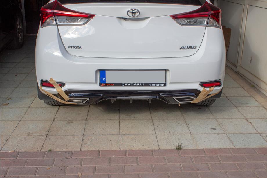 Toyota Auris 2012–2018 Takahelman diffuusori (2016-2018, maalattava) Image